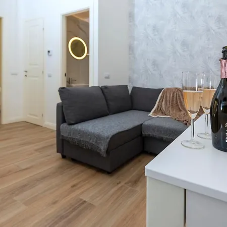 R.b. Apartament *